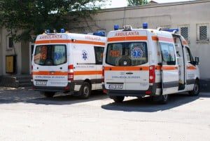 Moş Crăciun a venit cu două ambulanţe noi la SJA Gorj