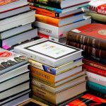 „Întâlnire oarbă cu o carte”, eveniment organizat la Biblioteca Județeană