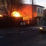 Tragedii în Târgu Jiu: O bătrână a fost arsă de vie în propria locuință! Alte trei case, mistuite de flăcări!