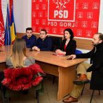 Elevii sociali democraţi din Craiova, schimb de experienţă la Târgu-Jiu