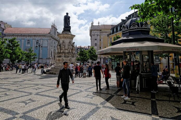 City break în Lisabona monumental. Lista celor mai frumoase statui și monumente!