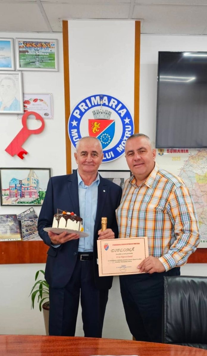 Directorul Casei de Cultură Motru s-a pensionat