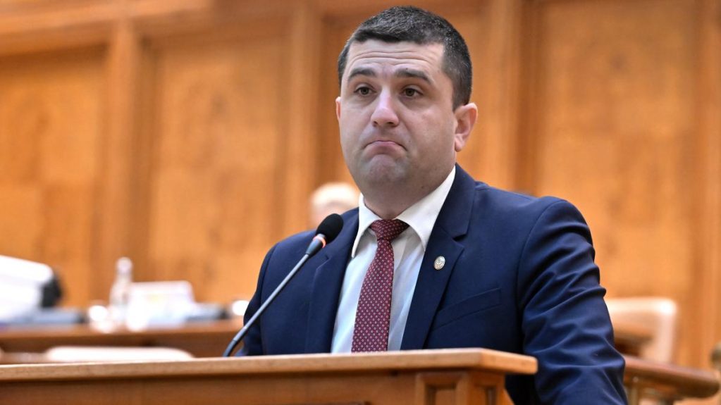 Austeritate doar pentru ceilalți: „reforma” lui Mituță se oprește la ușa propriului birou