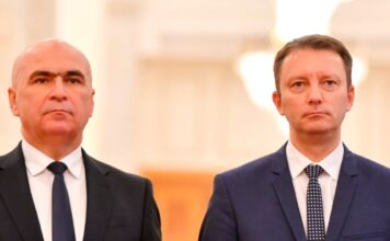 Tensiuni uriașe în PNL înaintea votului pentru Guvernul Mureșan. Parlamentarii liberali, amenințați cu excluderea