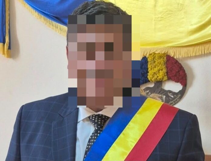 Un primar a fost găsit mort în podul casei. Este al doilea edil al comunei care moare în mai puțin de un an
